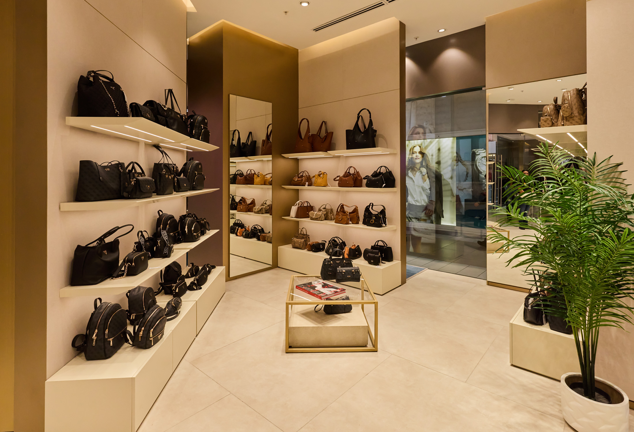 Giraldi Associati retail project